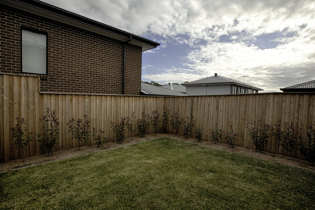 a Timber fence with no gap designed